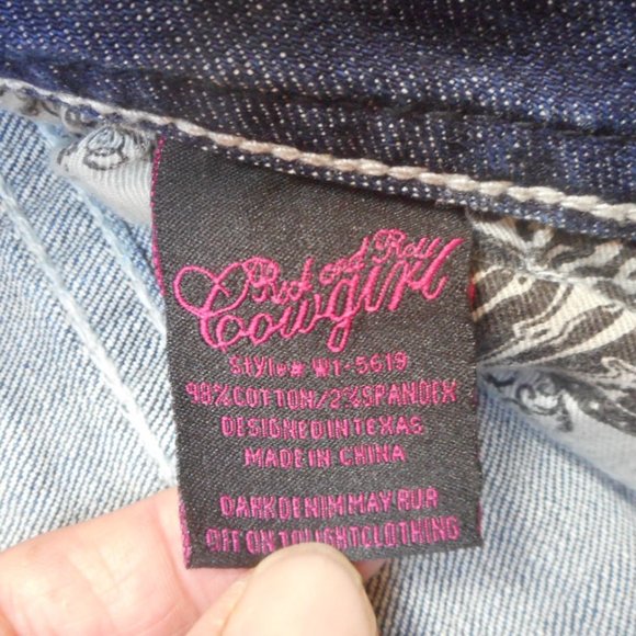 New ROCK & ROLL Cowgirl Jeans Size 29 x 34 Mid Rise Boot Cut Denim - Picture 12 of 12